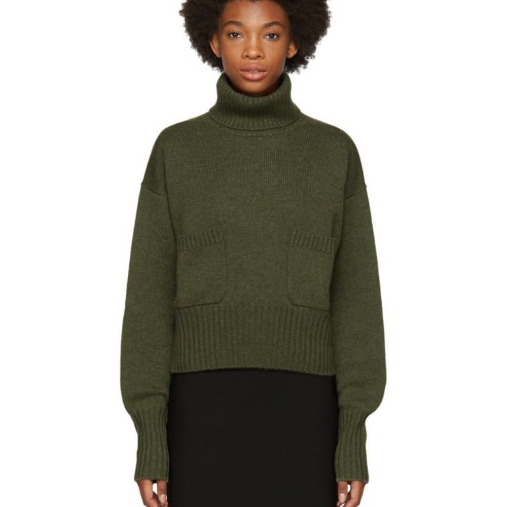 Chloe - 100% Cashmere Pocket Turtleneck Sweater